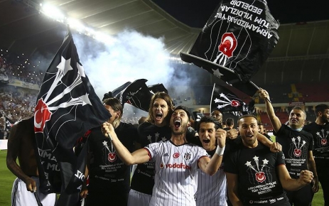 Beşiktaş, Spor Toto Süper Lig'in 33. haftasında Gaziantepspor'u 4-0 yenerek