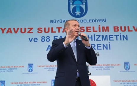 Cumhurbaşkanı Erdoğan, “Biz milletimize güvendik, inandık, sırtımızı şu veya bu