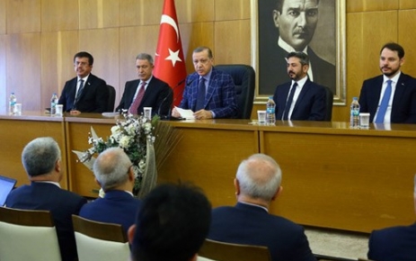 Cumhurbaşkanı Erdoğan Pakistan’da Cumhurbaşkanı Erdoğan, EİT Zirvesine Katılmak İçin Pakistan’a Gitti