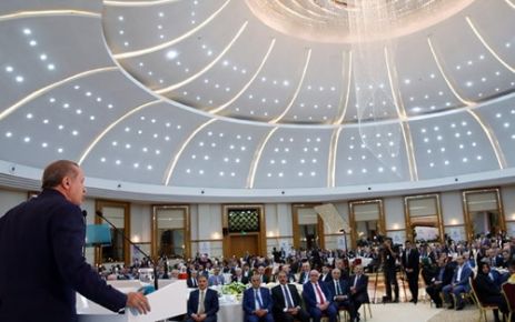  Cumhurbaşkanı Erdoğan “İç meseleleriyle uğraşmaktan etrafındaki olup bitenlerle ilgilenmeyen,