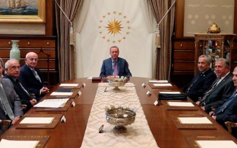 Cumhurbaşkanlığı bünyesinde kurulan Yüksek İstişare Kurulu, Cumhurbaşkanı Recep Tayyip Erdoğan