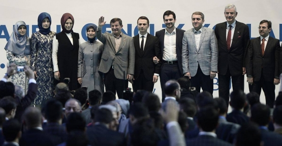 AK Parti İstanbul Gençlik Kolları 4. Olağan Kongresi'nde konuşan Başbakan
