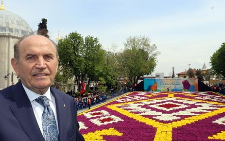 Sultanahmet Meydanı’nda bu yıl 3.kez hazırlanan 1453 metre kare boyutundaki