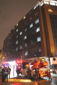 Gaziosmanpaşa Avrupa Şafak Hastanesini elektrik kıvılcımı yaktı.