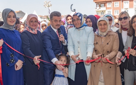 Gaziosmanpaşa Belediyesi Kadın Koordinasyon Merkezi kursiyerlerinin ’’Geleneksel El Sanatları Sergisi’’