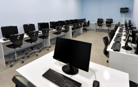 Gençlik merkezi eğitim, kültür, sanat ve sosyal alanlarıyla öğrencilere çok