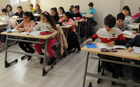 Gaziosmanpaşa Belediyesi, ilçedeki bilgi evlerine yenilerini ekledi.