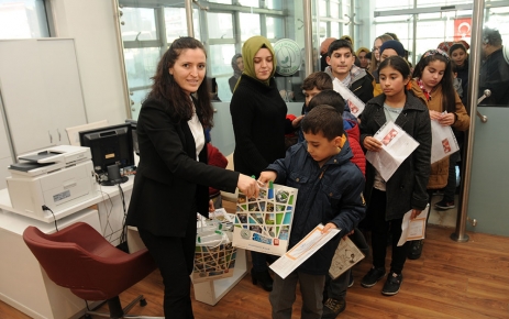 Gaziosmanpaşa Belediyesi, başarıya teşvik etmek amacıyla 2017-2018 eğitim-öğretim yılının sömestr