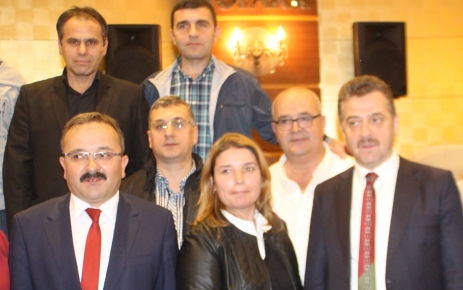 Başkanlar Hasan Tahsin Usta ve Şahin Pirdal, "Danışma Meclisi" toplantısında