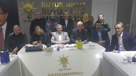 AK Parti Gaziosmanpaşa İlçe Başkanlığı siyasi işler komusyonu toplantısını yaptı.
