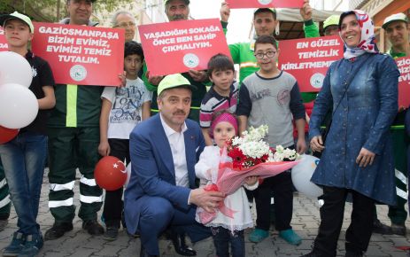 Gaziosmanpaşa Belediyesi, ilçe sokaklarının temiz ve güzel görünmesi amacıyla düzenlediği
