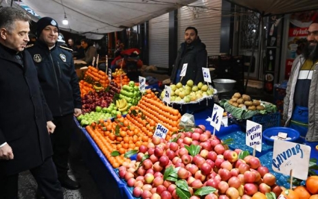  Belediye Başkanı Hasan Tahsin Usta, Zabıta Müdürlüğü ekipleri ile