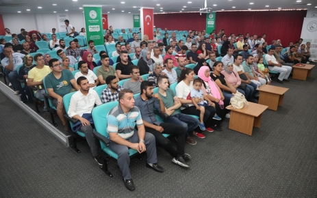 Gaziosmanpaşa Belediyesi, iş arayan vatandaşlara yardımcı olmayı sürdürdü.