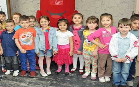 Gaziosmanpaşa Belediyesi Minik Öğrenciler için yarışma düzenledi.