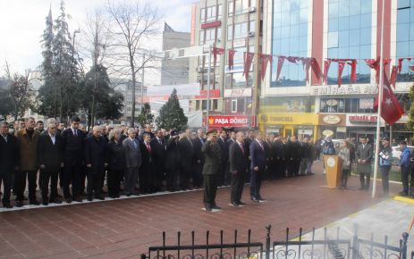Gaziosmanpaşa'da Çanakkale Zaferi'nin 101. Yılı coşkulu kutlandı.
