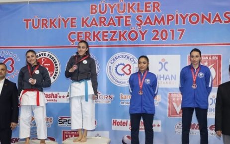 Gaziosmanpaşa Belediyespor Kulübü öğrencisi Emine Korkutmuş Türkiye Karate Şampiyonu oldu.