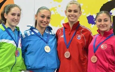 Gaziosmanpaşa Belediyesi Gençlik ve Spor Kulübü sporcusu Beyza Nur Ay,bronz