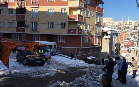 Gaziosmanpaşa Belediyesi "ALO YOLDA KALDIM" servisini hizmete soktu.
