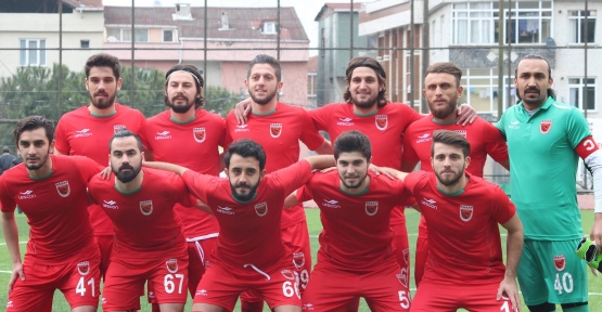 Gaziosmanpaşa ile Çatalca Spor Gaziosmanpaşa Stadı'nda karşı karşıya geldi.