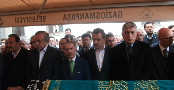 Avrupa Şafak hastenesi yönetim kurulu Saim-Mehmet-Seçim Öztürk kardeşlerin anneleri Hacı