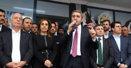 İstanbul AK Parti İl Başkanı Selim Temurci "Herkesin oyuna talibiz"dedi.
