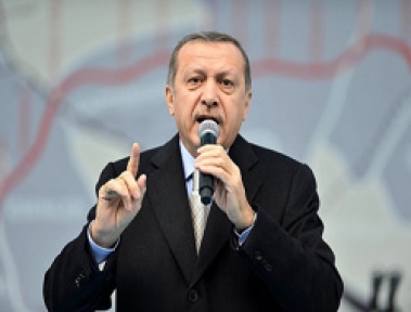Cumhurbaşkanı adayı ve Başbakan Erdoğan, Eskişehir Tren Garında düzenlenen Ankara