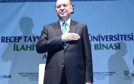 Cumhurbaşkanı Erdoğan, "Gökyüzünün maviliğini kapatan, güneşin aydınlığını örten, yıldızların parıltısını
