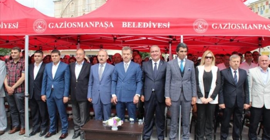 İstanbulun Fethi Gaziosmanpaşa da kutlanıyor İstanbulun fethi'nin 562. Yıl dönümü Küçükköy İmam Hatip lisesinde kutlandı.