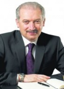 İstanbul Büyükşehir Belediye Başkanlığına Mevlüt Uysal getirildi.