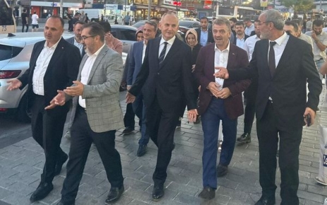 Gaziosmanpaşa Kaymakamı İskender Yönden Gazikent İlkokulu’nda 2023-2024 eğitim ve öğretim