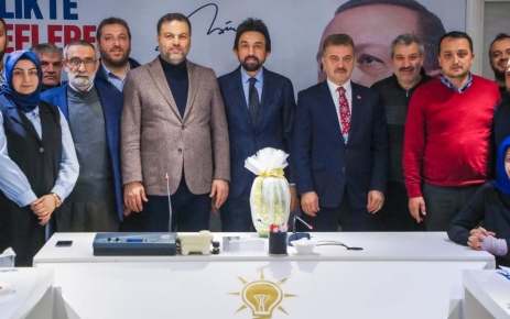 Kemal Tosun "Davamıza hizmet etmek onurunu bahşeden Rabbim'e Hamt ederim."