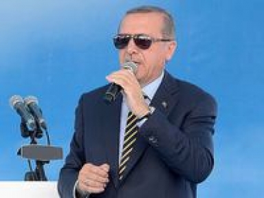 Erdoğan, ''Kobani'yi Türkiye'nin iç siyaset malzemesi, çözüm sürecinin de şantajı