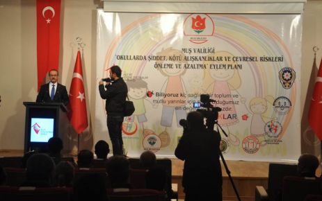 Muş Öğretmenevi’nde “Şiddet, Kötü Alışkanlıklar ve Çevresel Riskleri Önleme ve