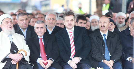 Gaziosmanpaşa Belediye Başkanı Hasan Tahsin Usta” Kur’an üniversitemiz hayırlı olsun”
