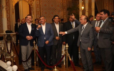 Libya Yerel Yönetim Bakanı Badad Kansu Mesut Abdülcelil ve beraberindeki