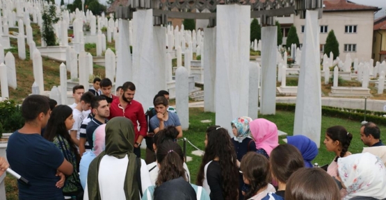 Eyüp Belediyesinin katkılarıyla Liseliler Saraybosna gezisi sırasında ecdat yadigarı 