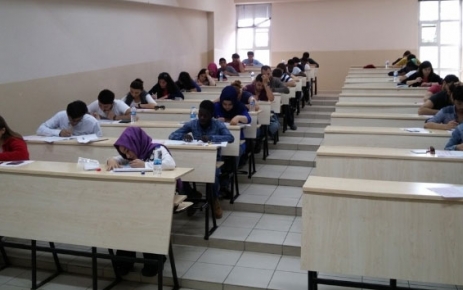 LYS sonuçları açıklandı 2017 LYS sonuçları açıklandı. Sonuçlara, ÖSYM'nin internet sitesi "https://sonuc.osym.gov.tr" üzerinden
