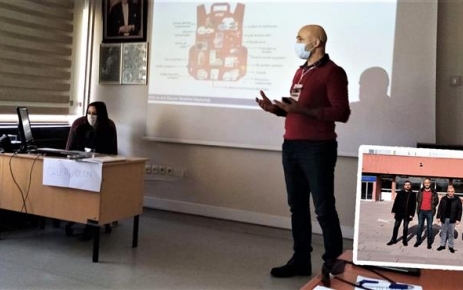 Afet hazırlıkları kapsamında vatandaşları bilinçlendirmeye yönelik çalışmalarını sürdüren Gaziosmanpaşa Belediyesi,