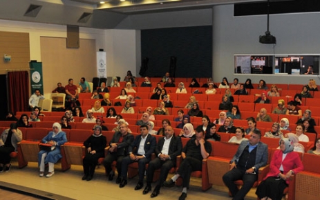 Gaziosmanpaşa Belediyesi, kültürel etkinliklerine hız kesmeden devam ediyor. Şehir Tiyatroları