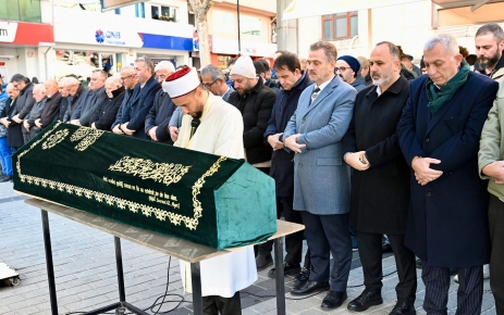 Gaziosmanpaşa Belediye önceki dönem meclis üyesi Mehmet Külünk dualarla ebediyete