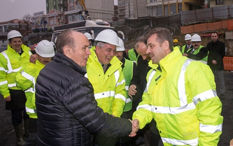 İstanbul Büyükşehir Belediye (İBB) Başkanı Kadir Topbaş ve  Gaziosmanpaşa