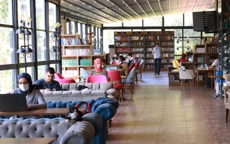 Yeni eğitim-öğretim yılının başlamasıyla birlikte öğrenciler, ders çalışmak, araştırma yapmak