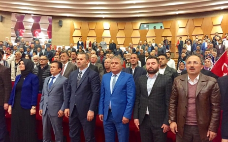 İstanbul Milletvekili Hasan Turan "Danışmayı terk eden doğru yolu bulamaz"dedi.