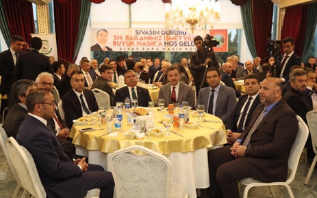 Milli Eğitim Bakanı İsmet Yılmaz, Gaziosmanpaşa’da yaşayan 'Yiğidolar Buluşuyor' isimli