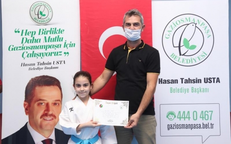 Milli Karateci Fatih Sadullah Selman Gaziosmanpaşa’da Avrupa ve Dünya şampiyonu milli karateci Fatih Sadullah Selman, Gaziosmanpaşa