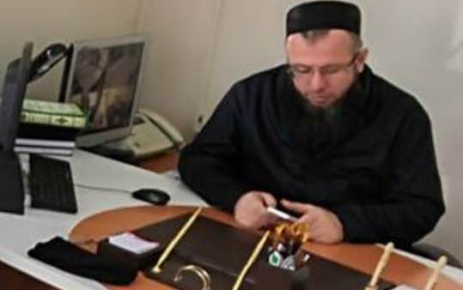 Mevlana Mahallesi Muhtarı Zeki Eşgünoğlu, mahalle sakinlerinin ekmek ihtiyaçlarını adrese
