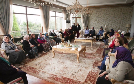 Vali Seddar Yavuz’un eşi Selda Yavuz, şehit, gazi ve engelli