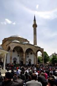 2016 yılının Ramazan ayı bu akşam kılınacak Teravih Namazı ile