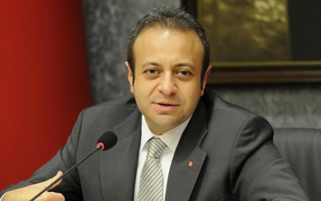 Egemen Bağış, Antakya Medeniyetler Korosunun Korona virüs sebebiyle evlerinden verdiği