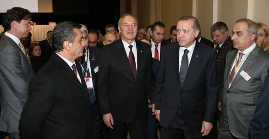  Erdoğan, Letonya'da Kobani ile ilgili önemli açıklamalarda bulundu.